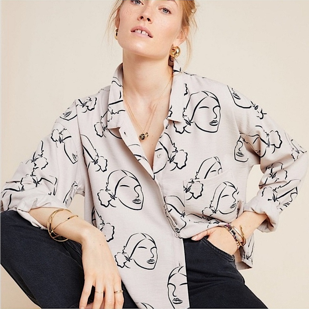 NWOT Anthropologie The Odells Della Button
Down Blouse. Size XS.